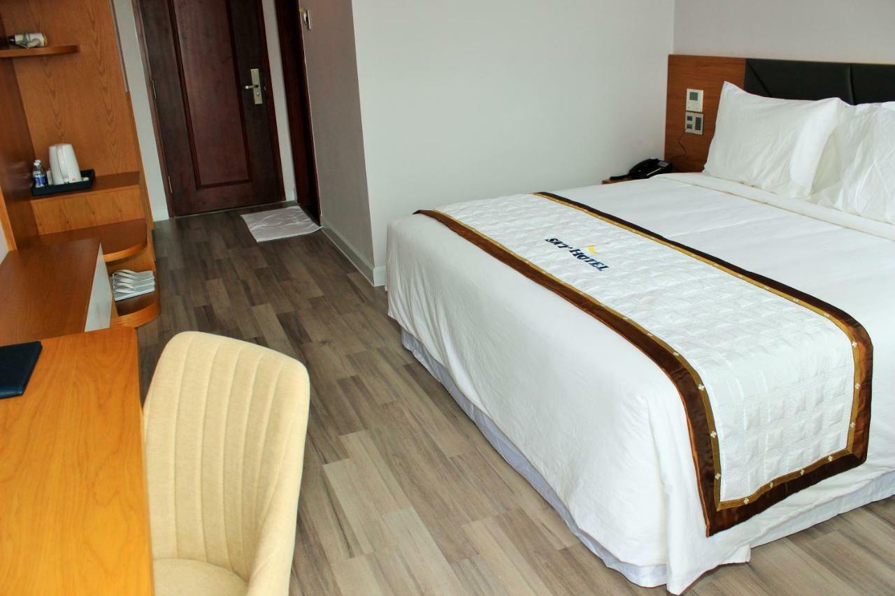 Sky Hotel Hong Ngu Екстер'єр фото