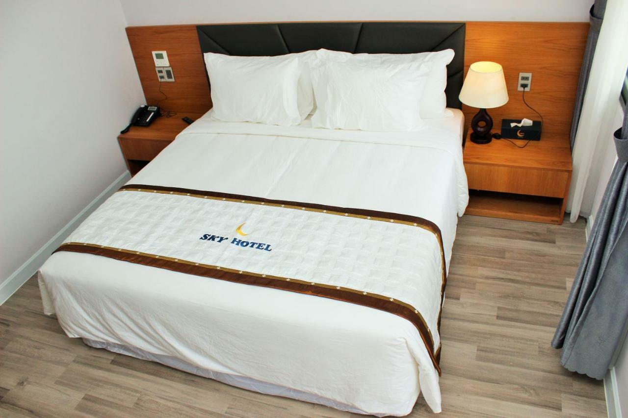 Sky Hotel Hong Ngu Екстер'єр фото