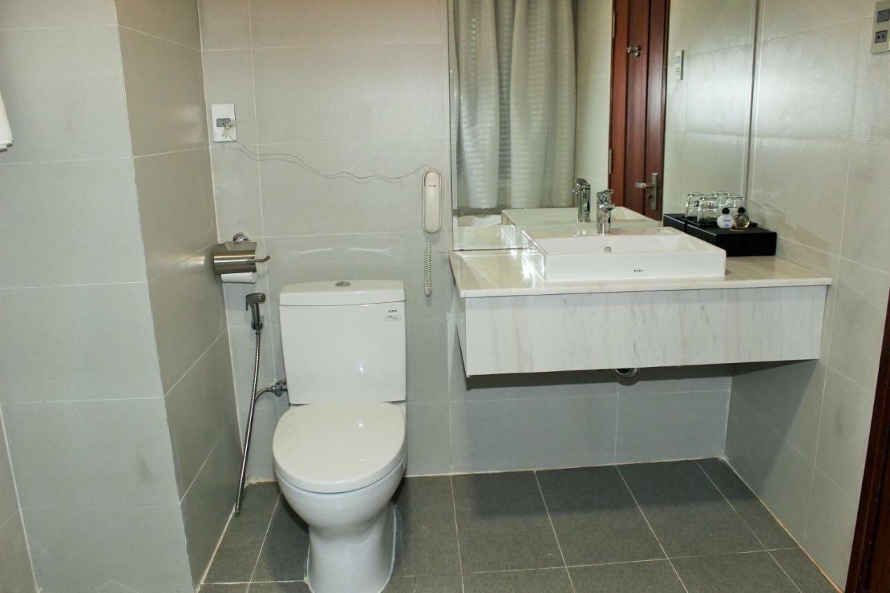 Sky Hotel Hong Ngu Екстер'єр фото